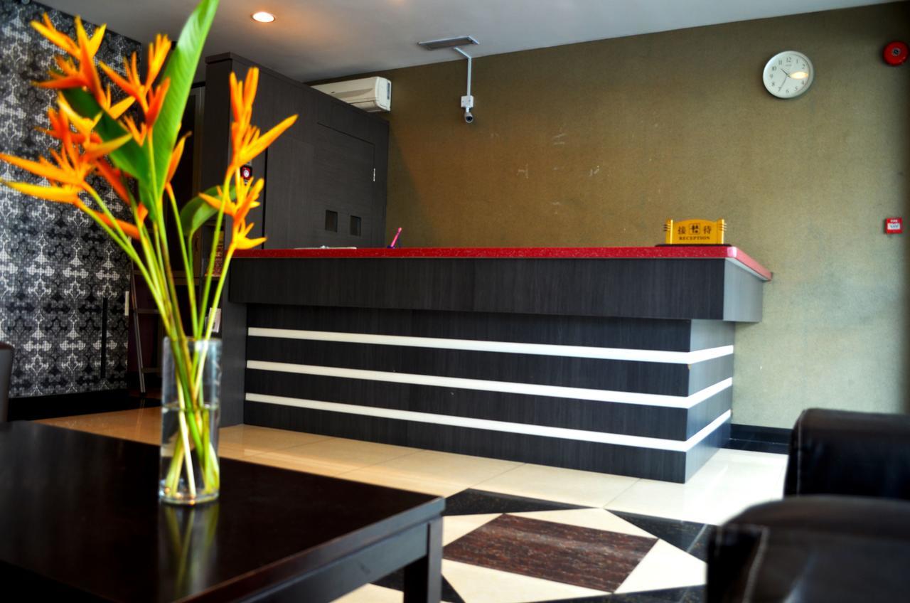 Lintas Plaza Hotel Kota Kinabalu Extérieur photo