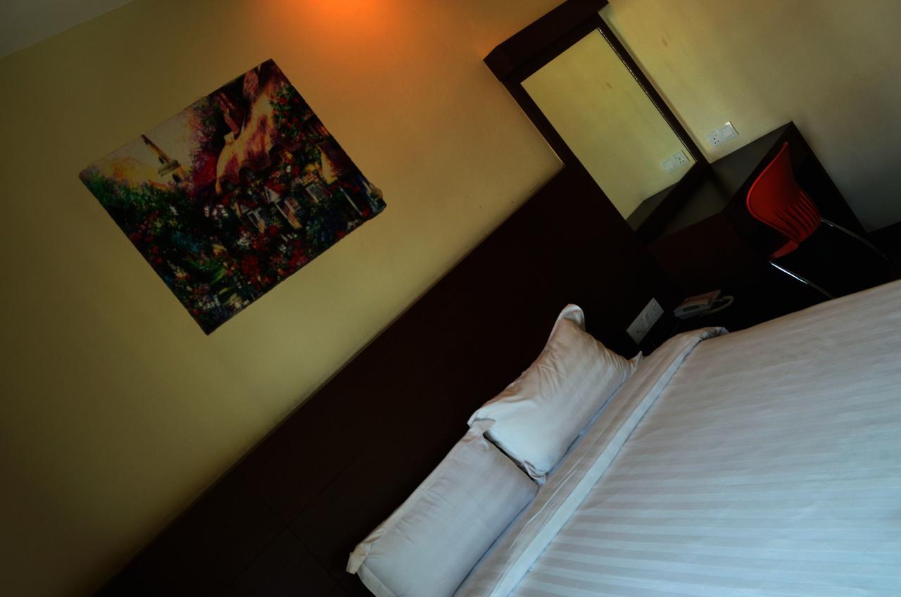 Lintas Plaza Hotel Kota Kinabalu Extérieur photo