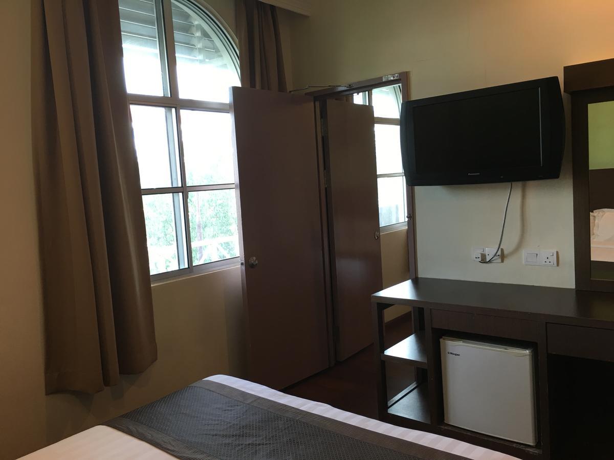Lintas Plaza Hotel Kota Kinabalu Extérieur photo